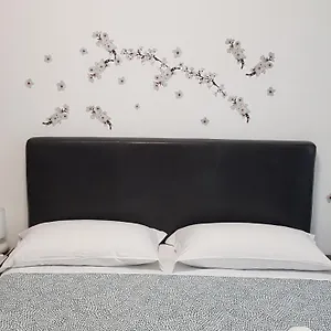 https://la-lupa-in-trastevere.it-romehotels.com